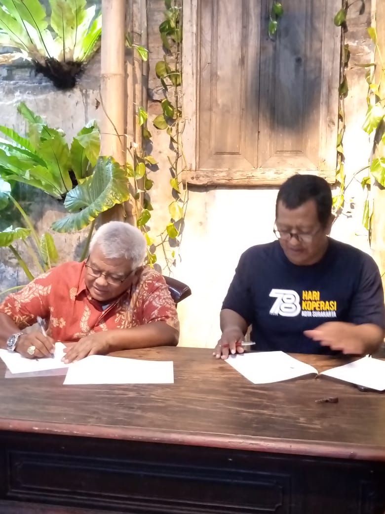 Kolaborasi OSS dan Koperasi SDK